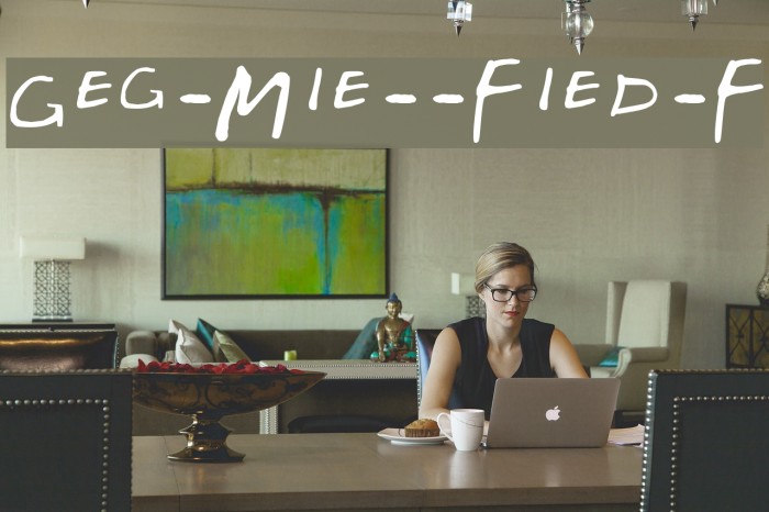 Gregor-Miller-s-Friends-Font Fonte examples